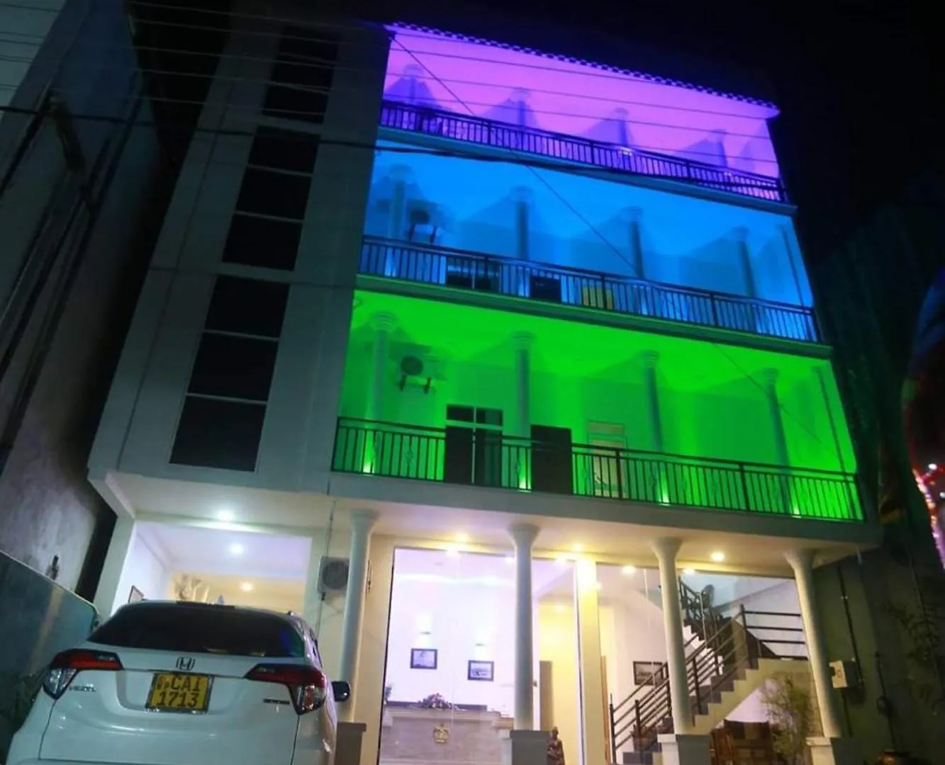 Kings Gate Airport Transit Hotel Katunayake